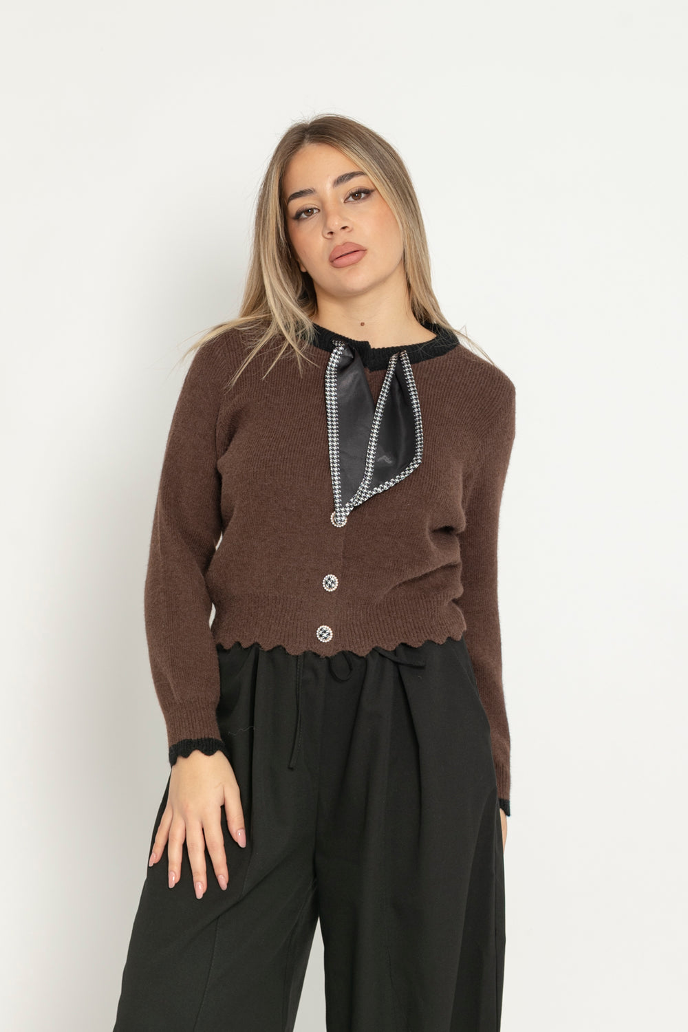 Cardigan con foulard