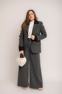 Tailleur gessato by Lumina