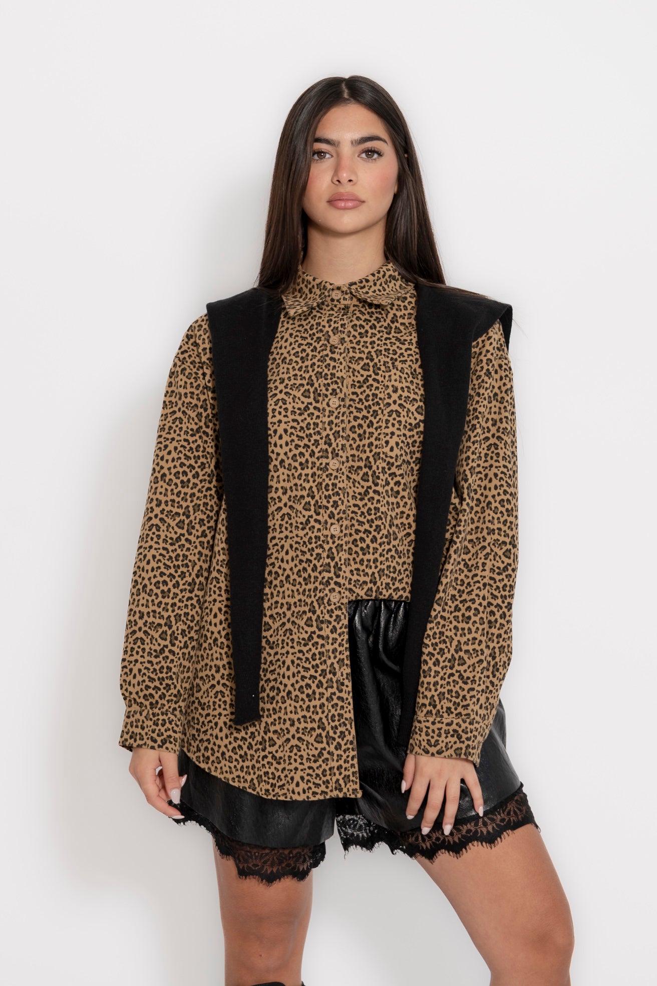 Camicia maculata con coprispalle