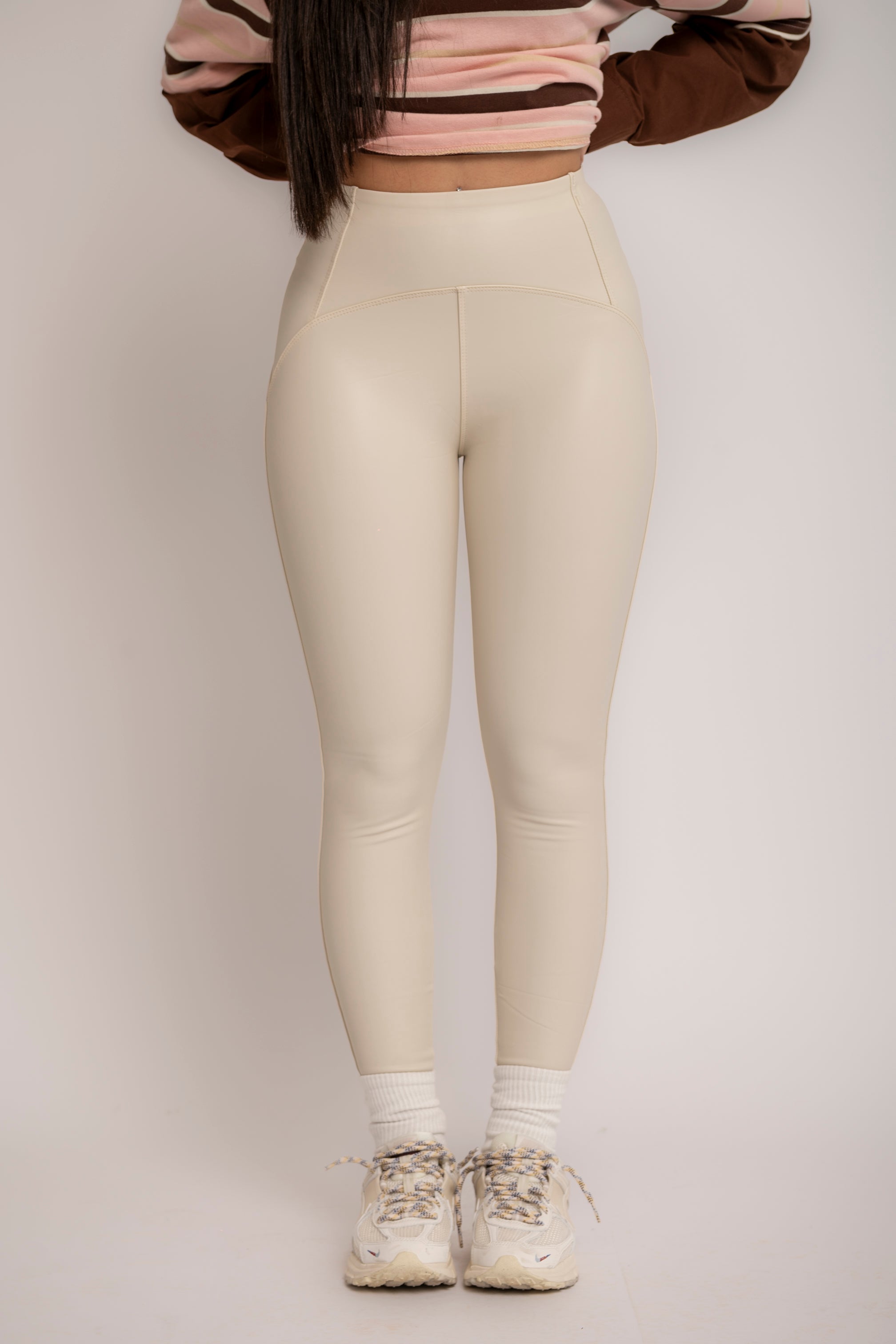 Leggings in ecopelle felpato  panna