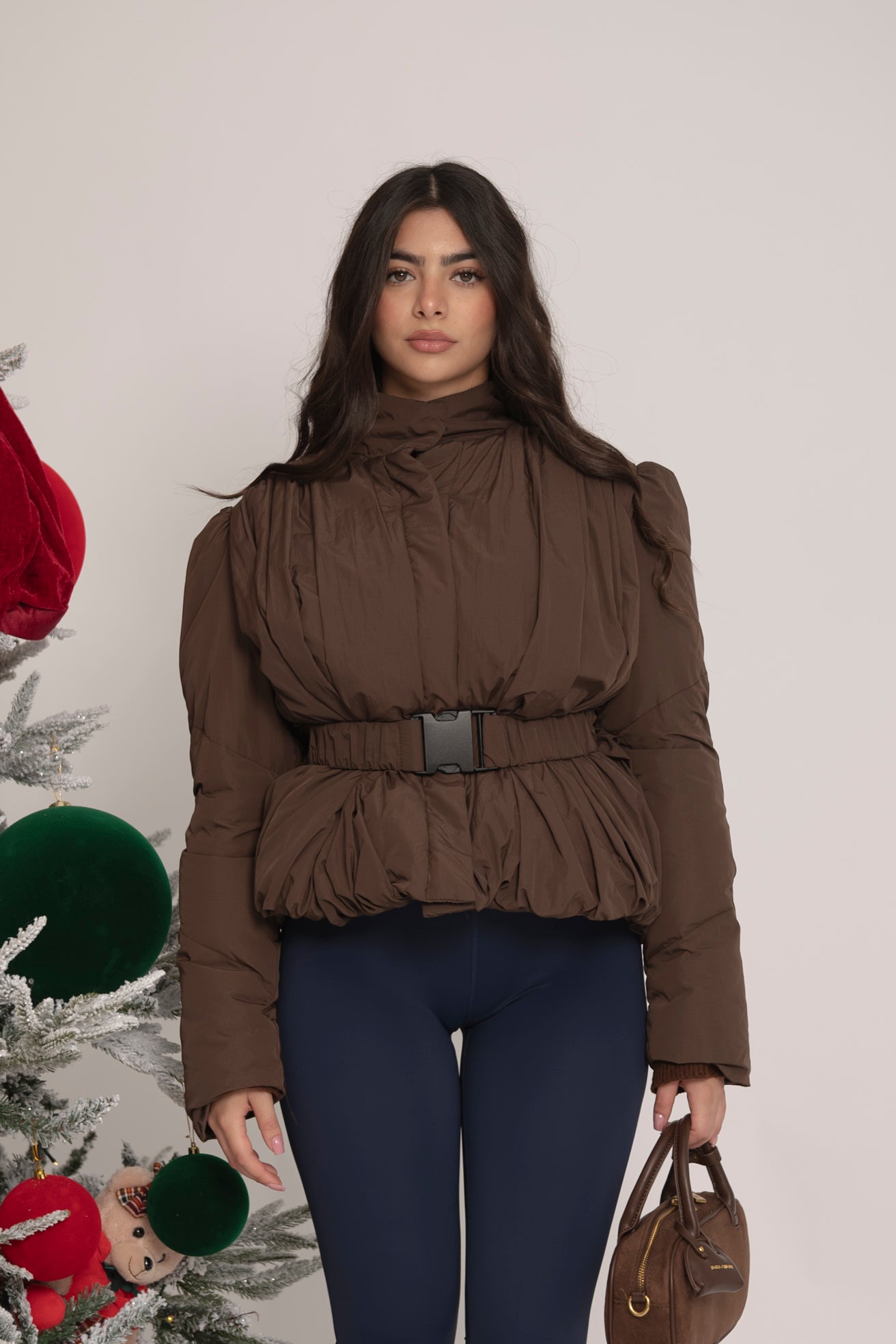 Bomber crop con cintura