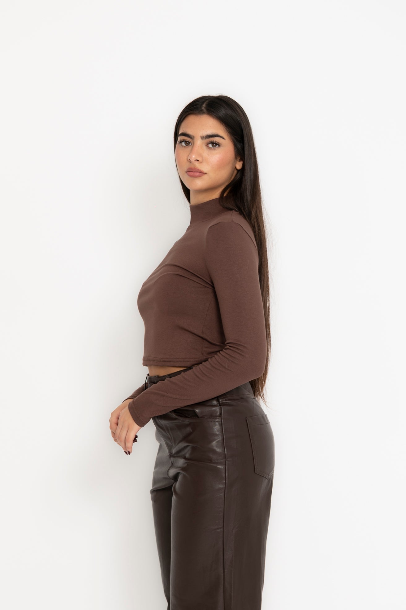 Maglia crop mezzo collo