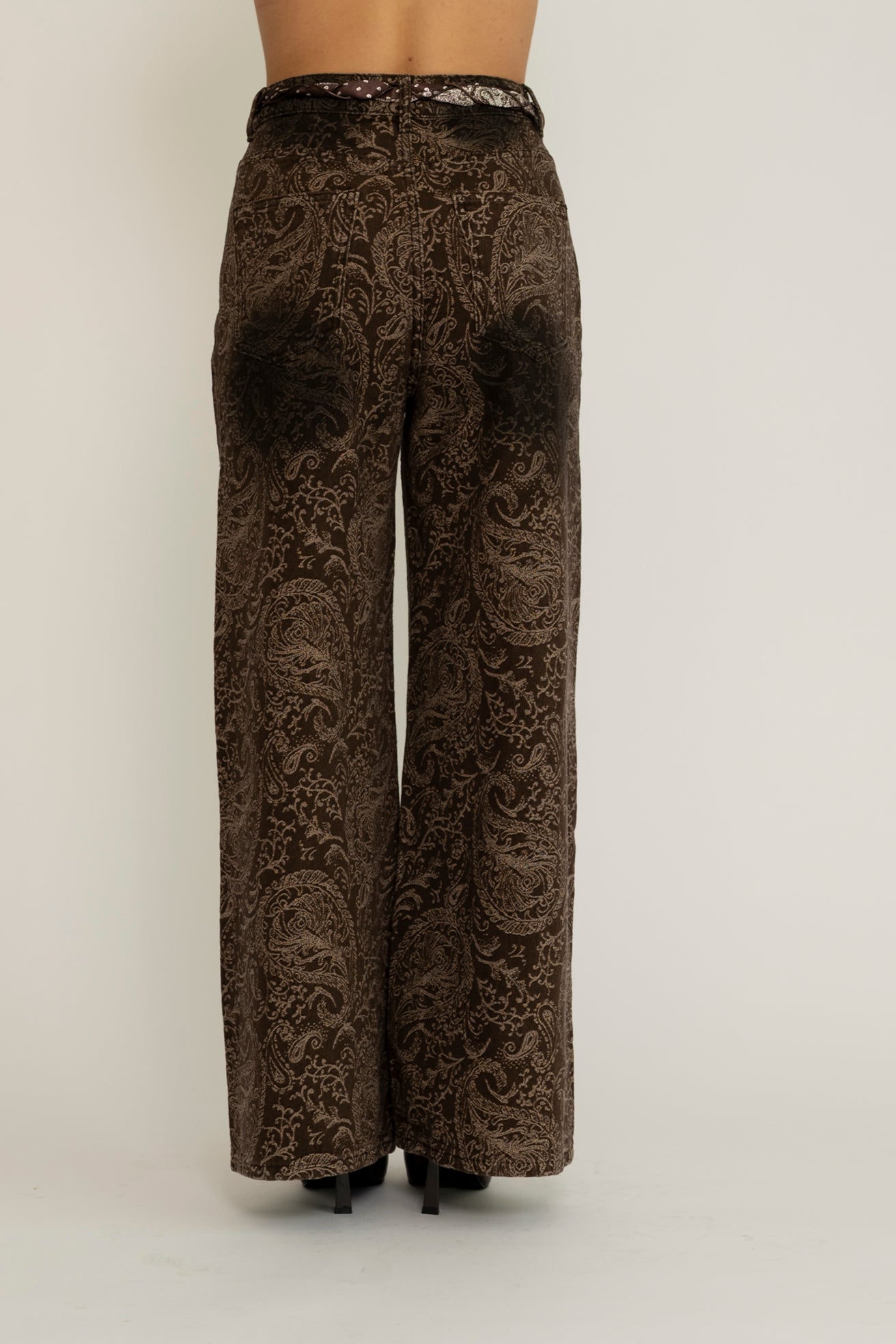 Jeans ghirigori foulard