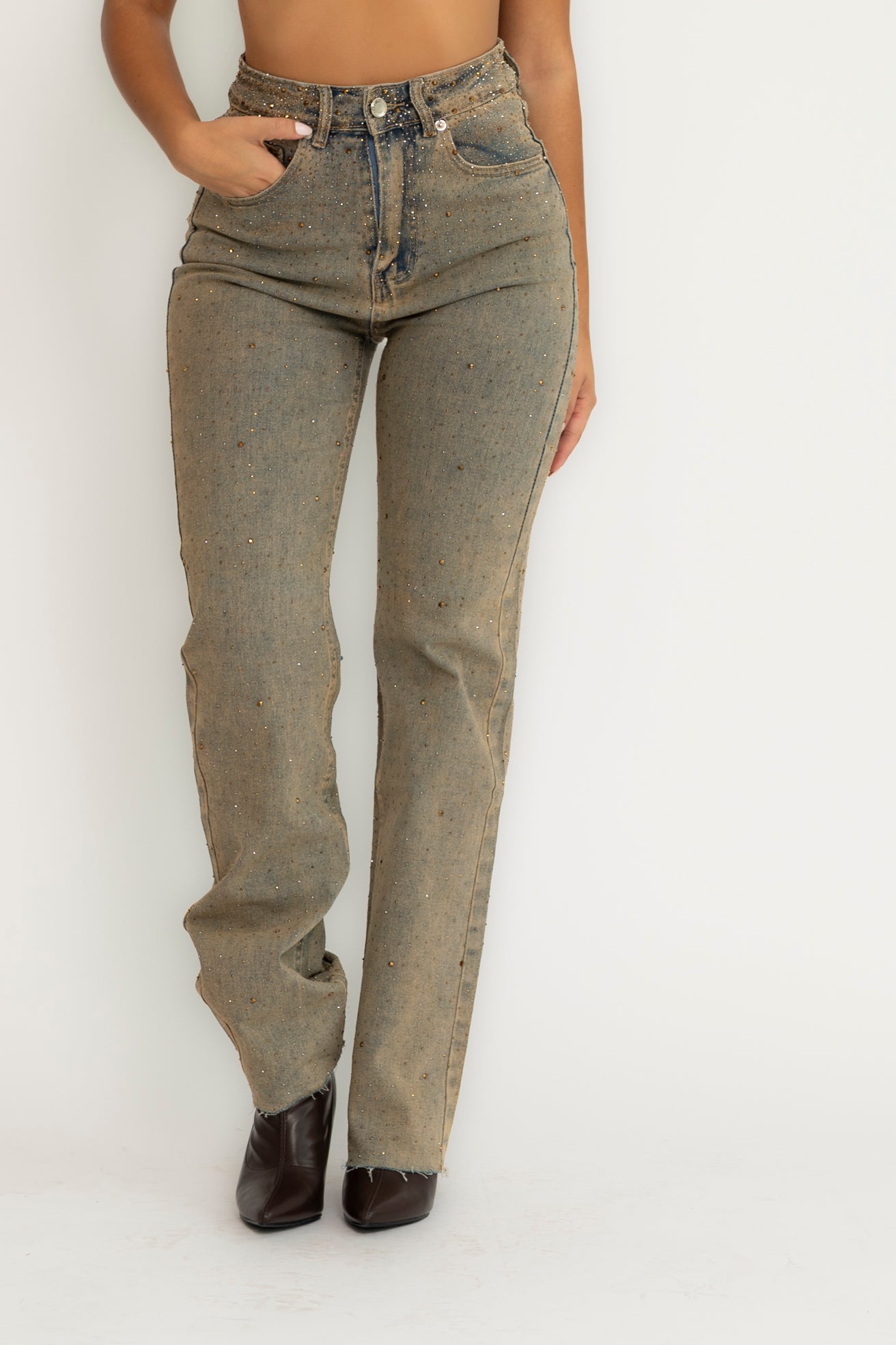 Jeans sabbiato con strass gold