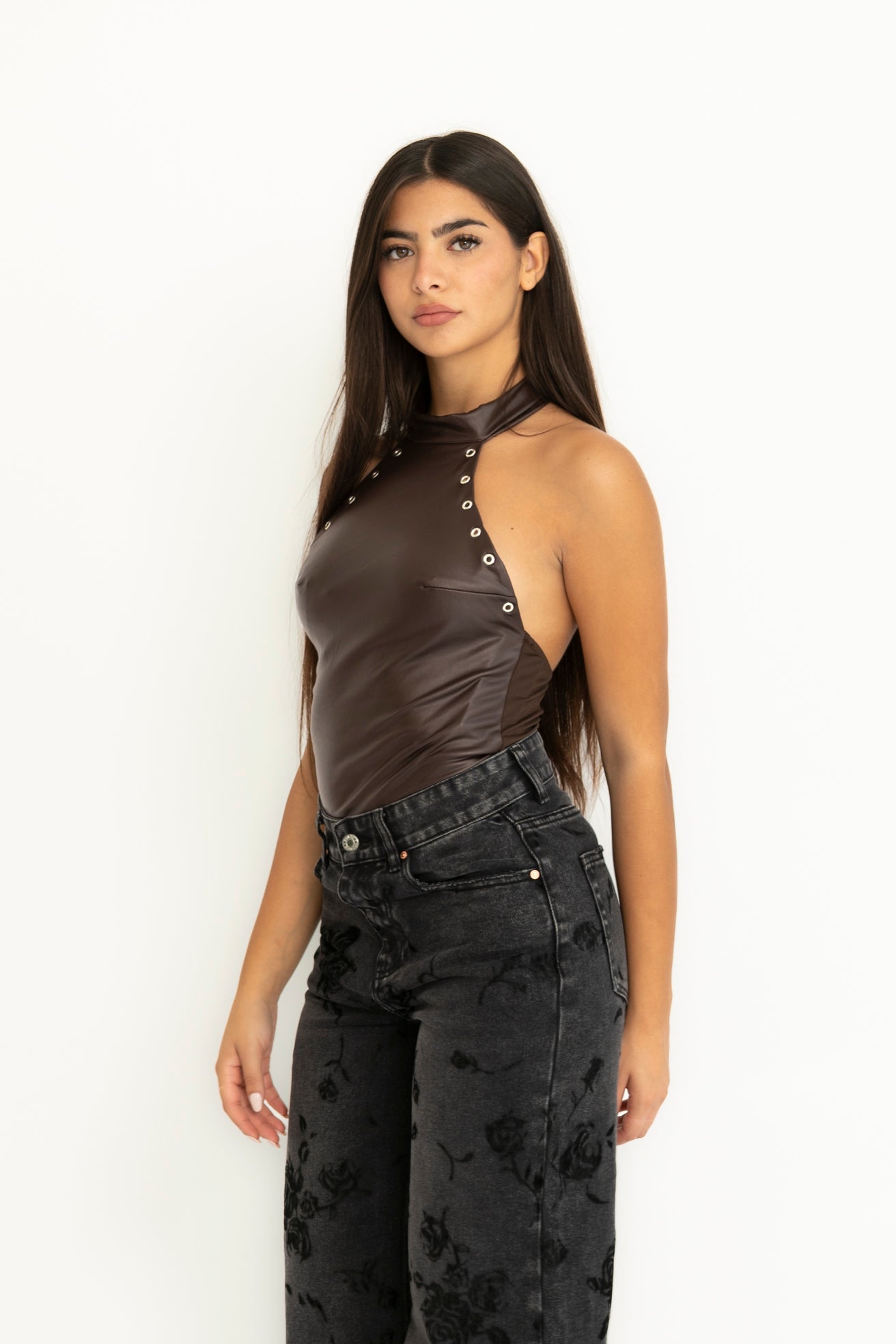 Body ecopelle scollo americano