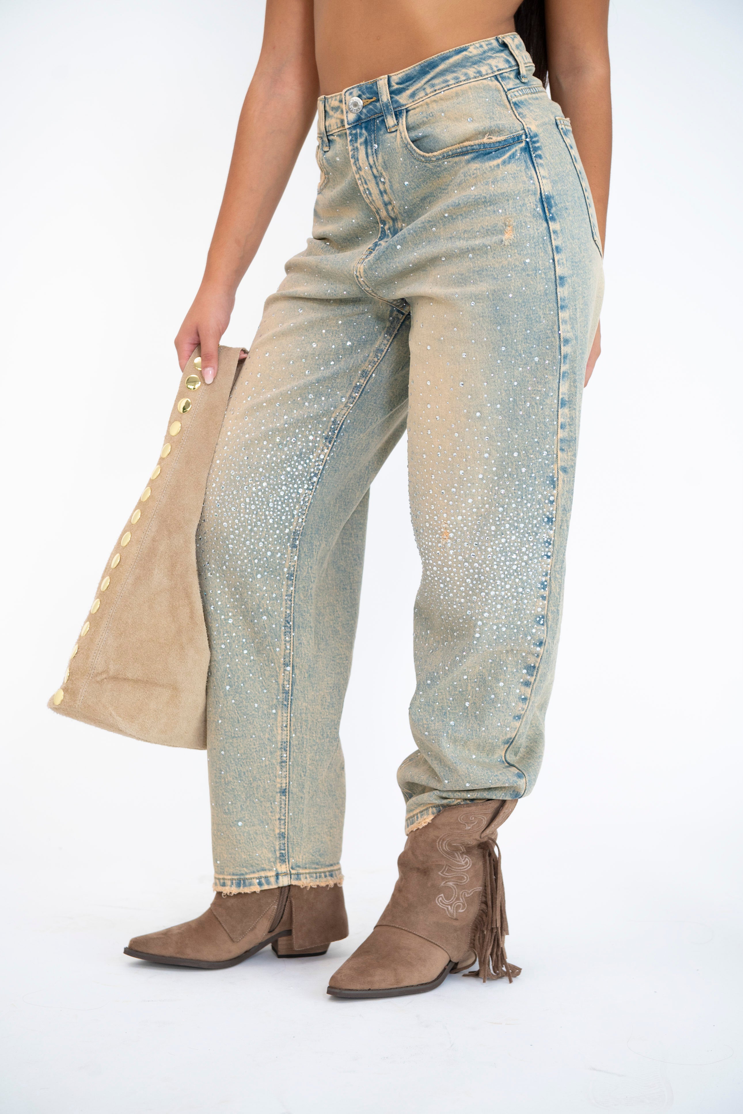 Jeans sabbiato con strass