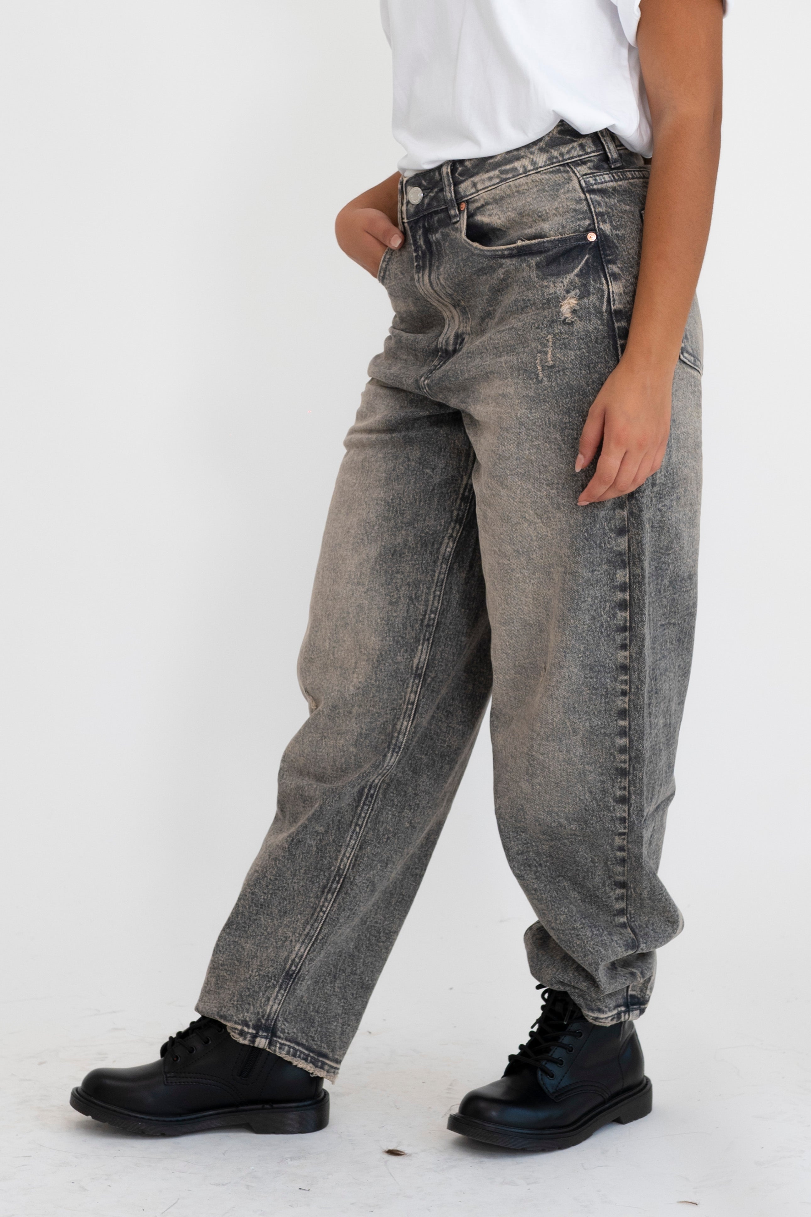 Jeans ballon grigio sfumato