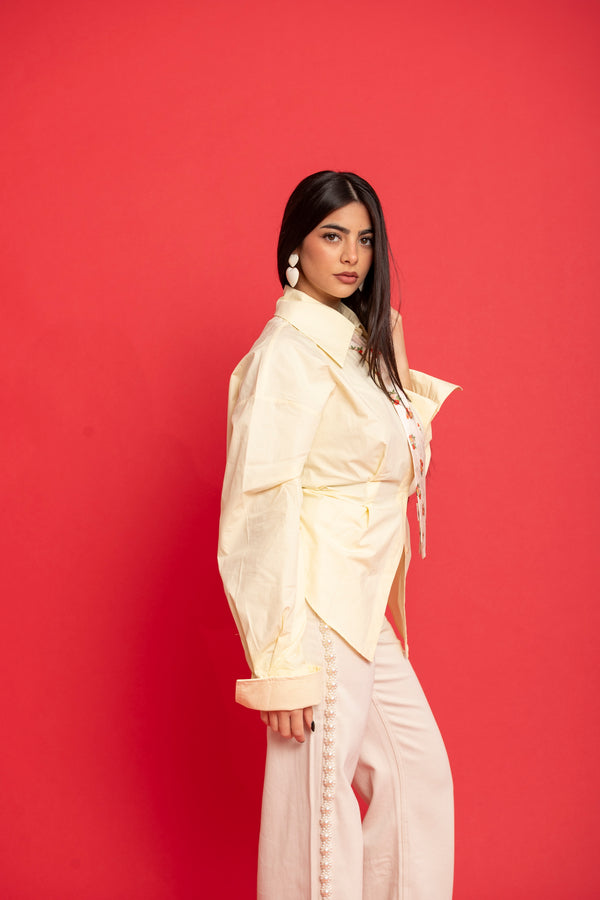 Camicia con fiocco sul retro