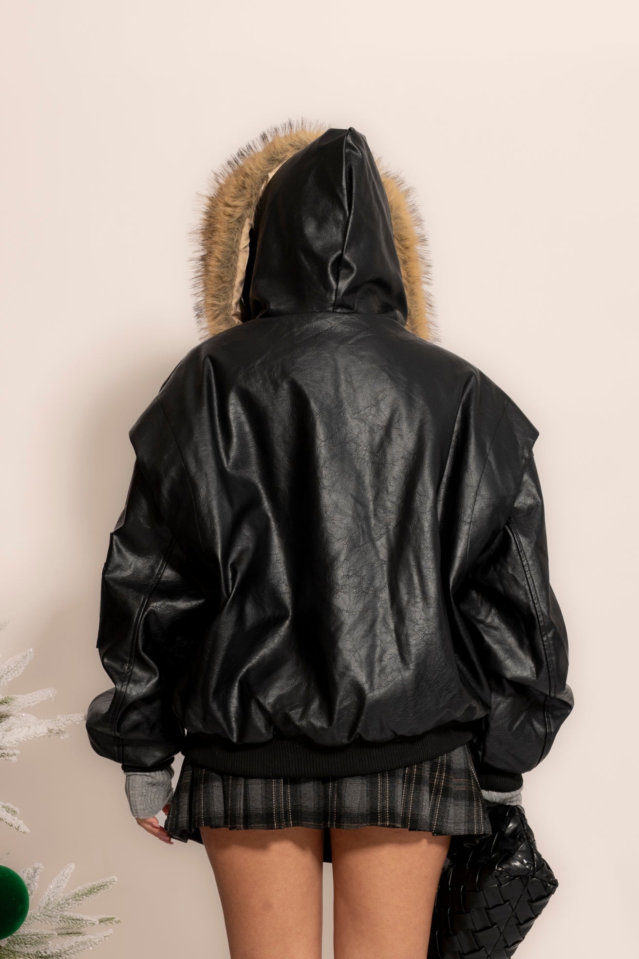 Bomber in ecopelle con pelliccia