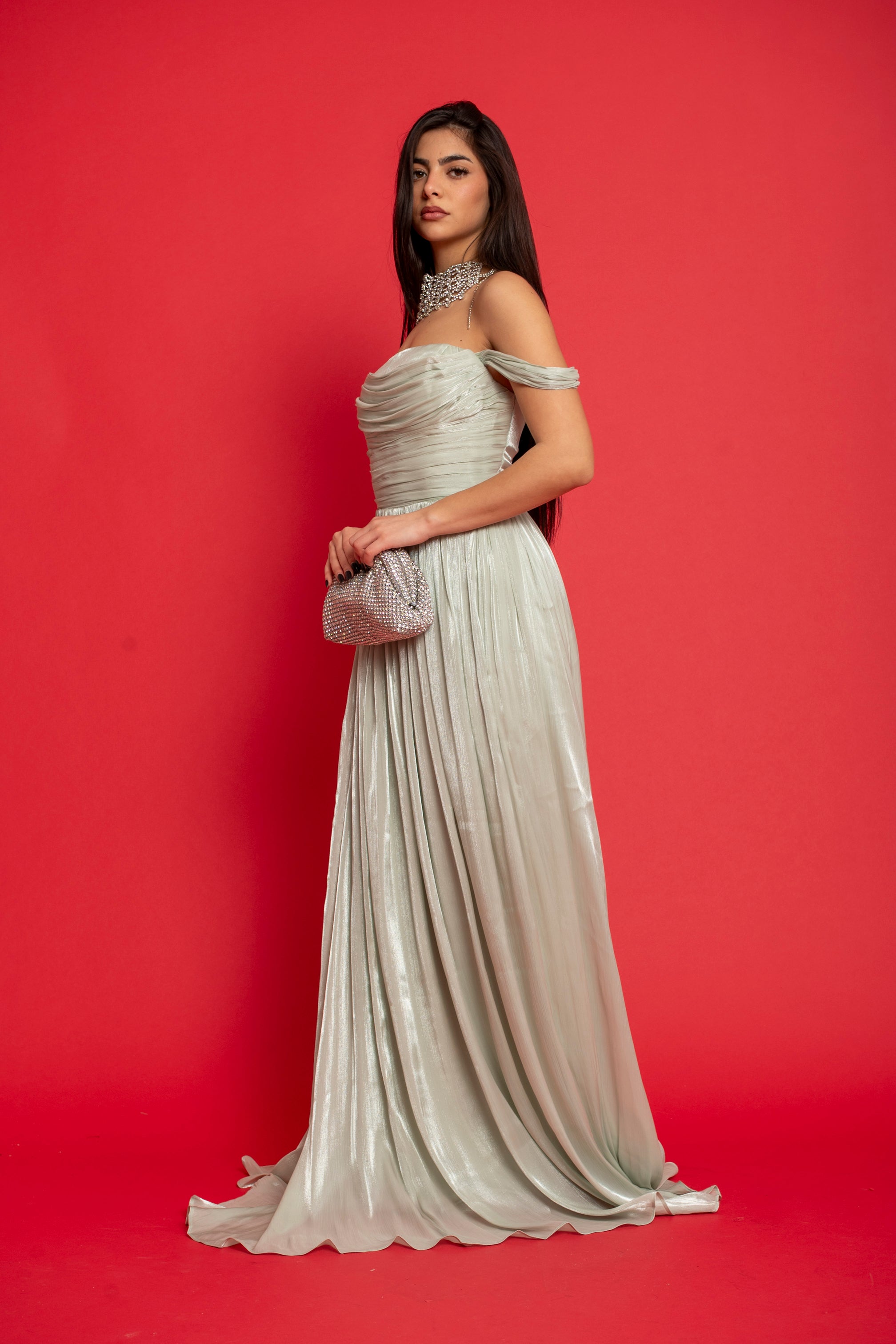 Abito da cerimonia con plissé