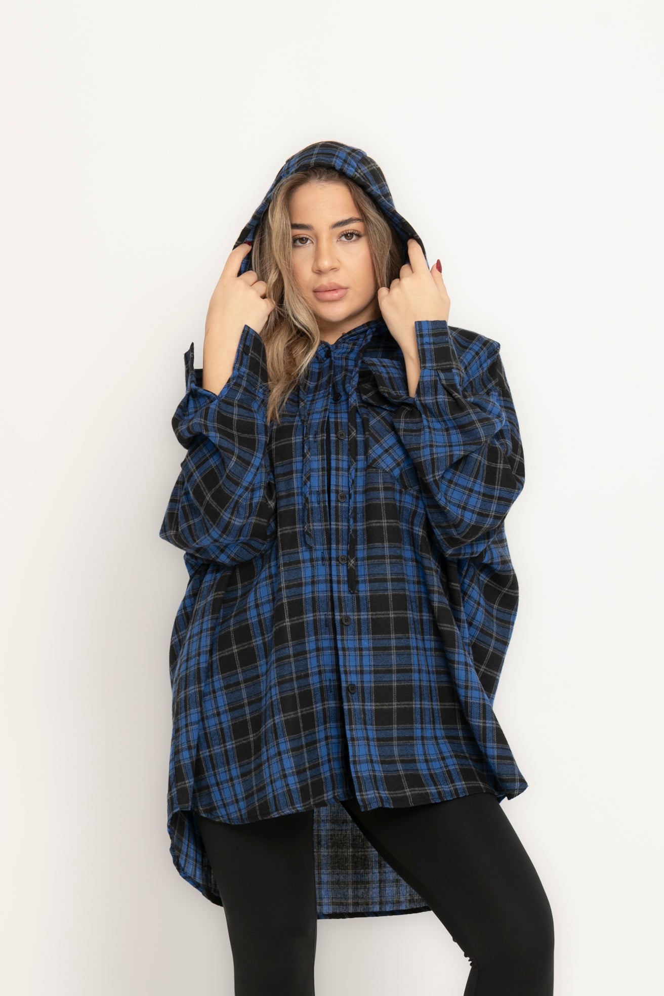 Camicia con cappuccio a quadroni