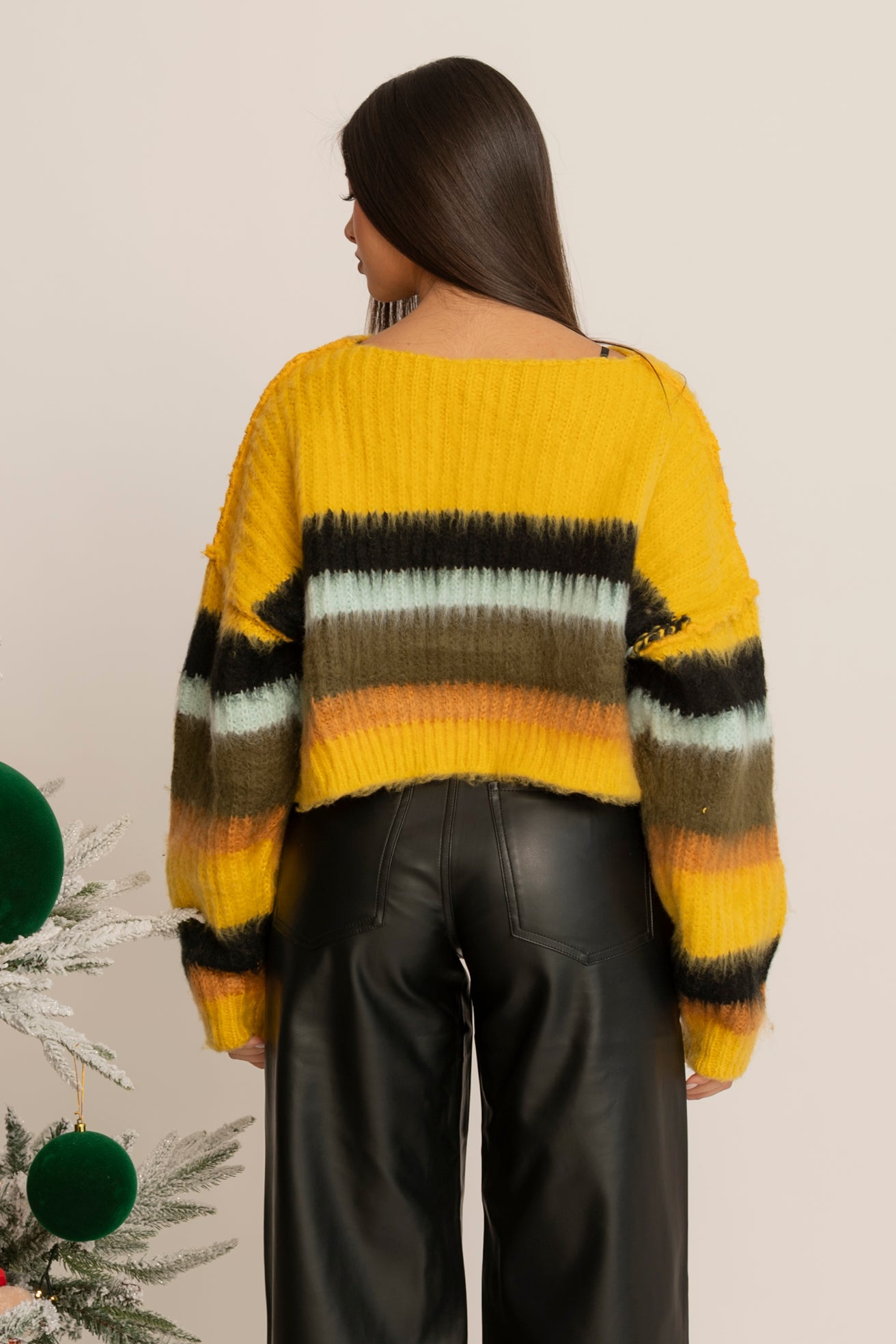 Pull crop Yellow