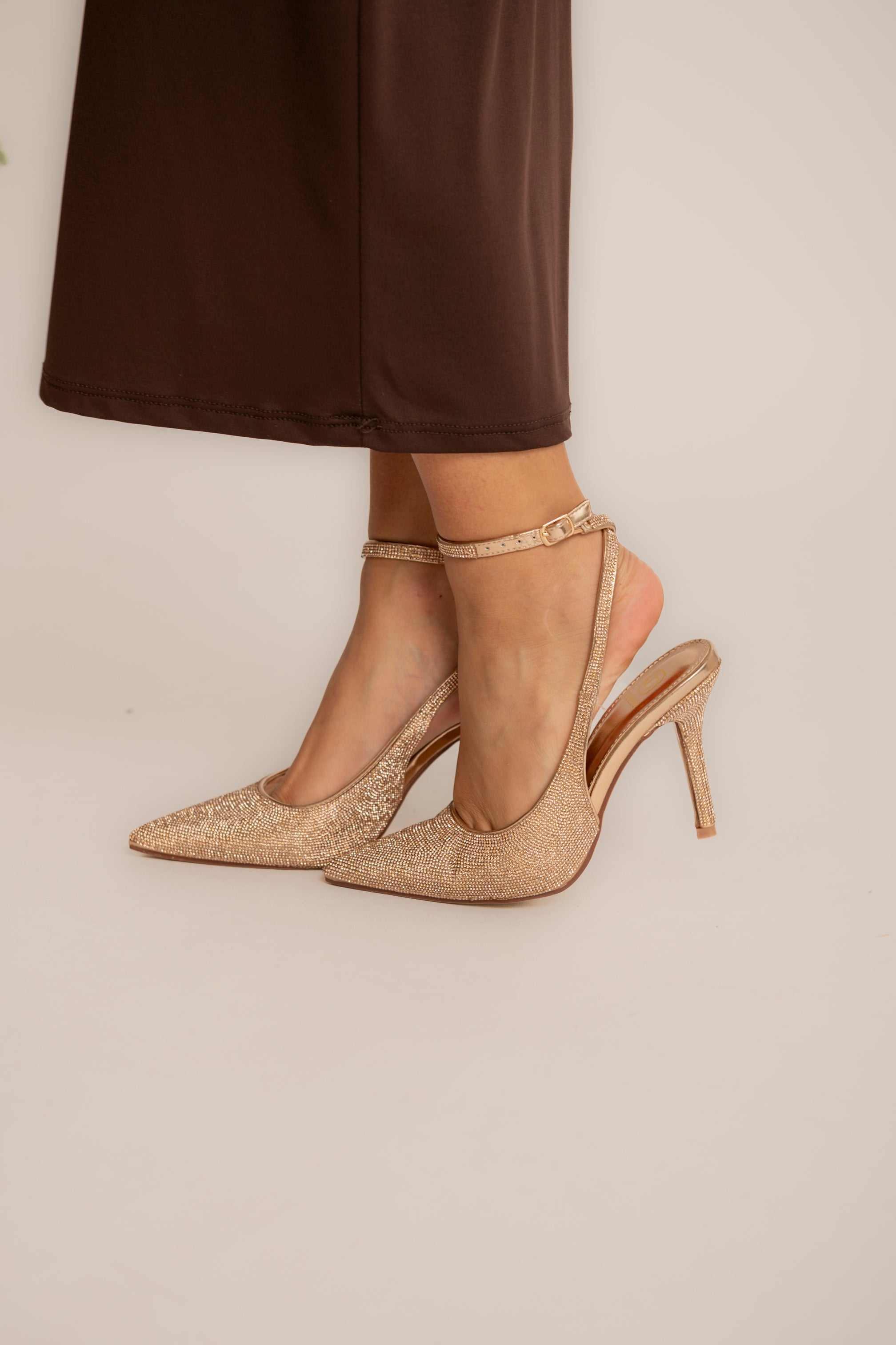 Décolleté con cinturino strass