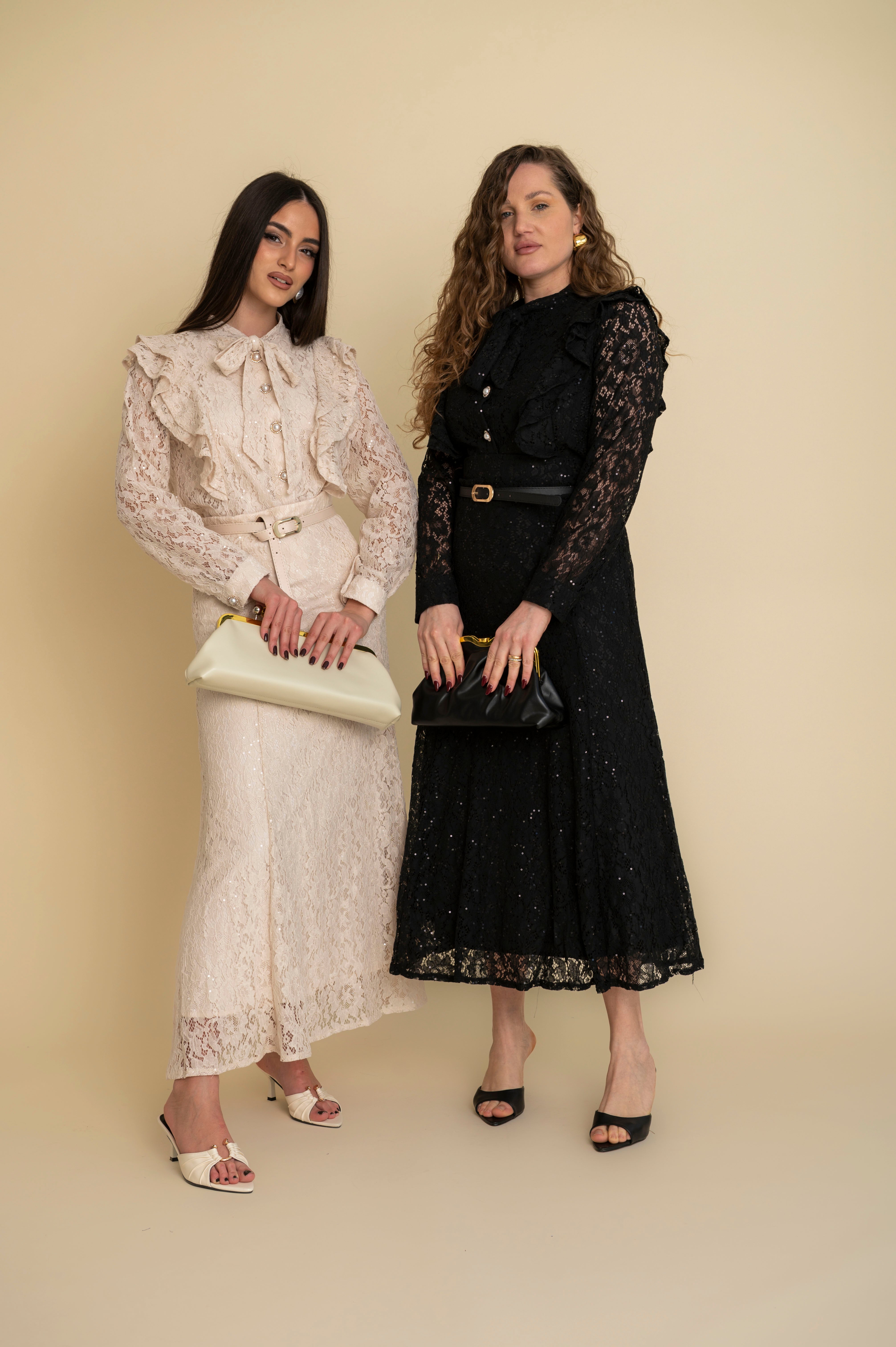 Cordset merletto con bottoni gioiello