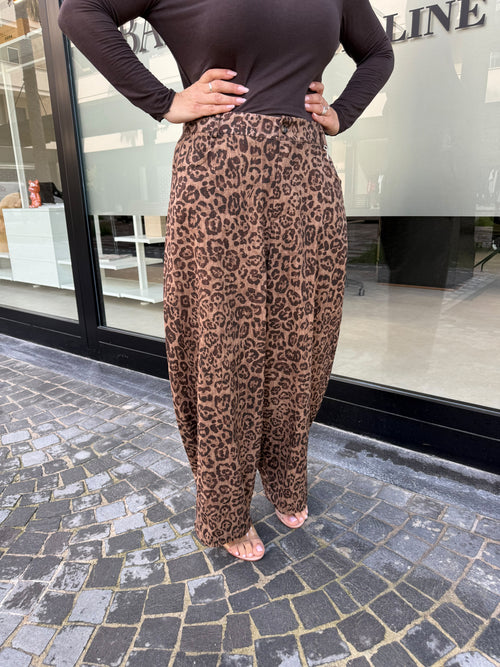 Jeans con elastico animalier curvy