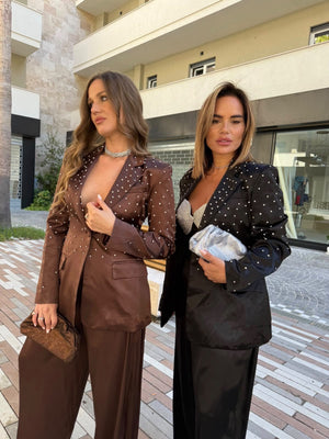 Tailleur in raso strass by Lumina