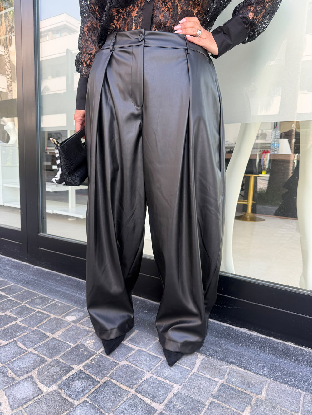 Pantalone con pence ecopelle curvy