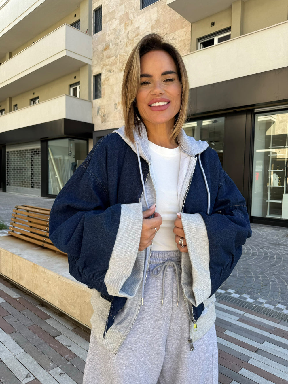 Bomber in denim con felpa