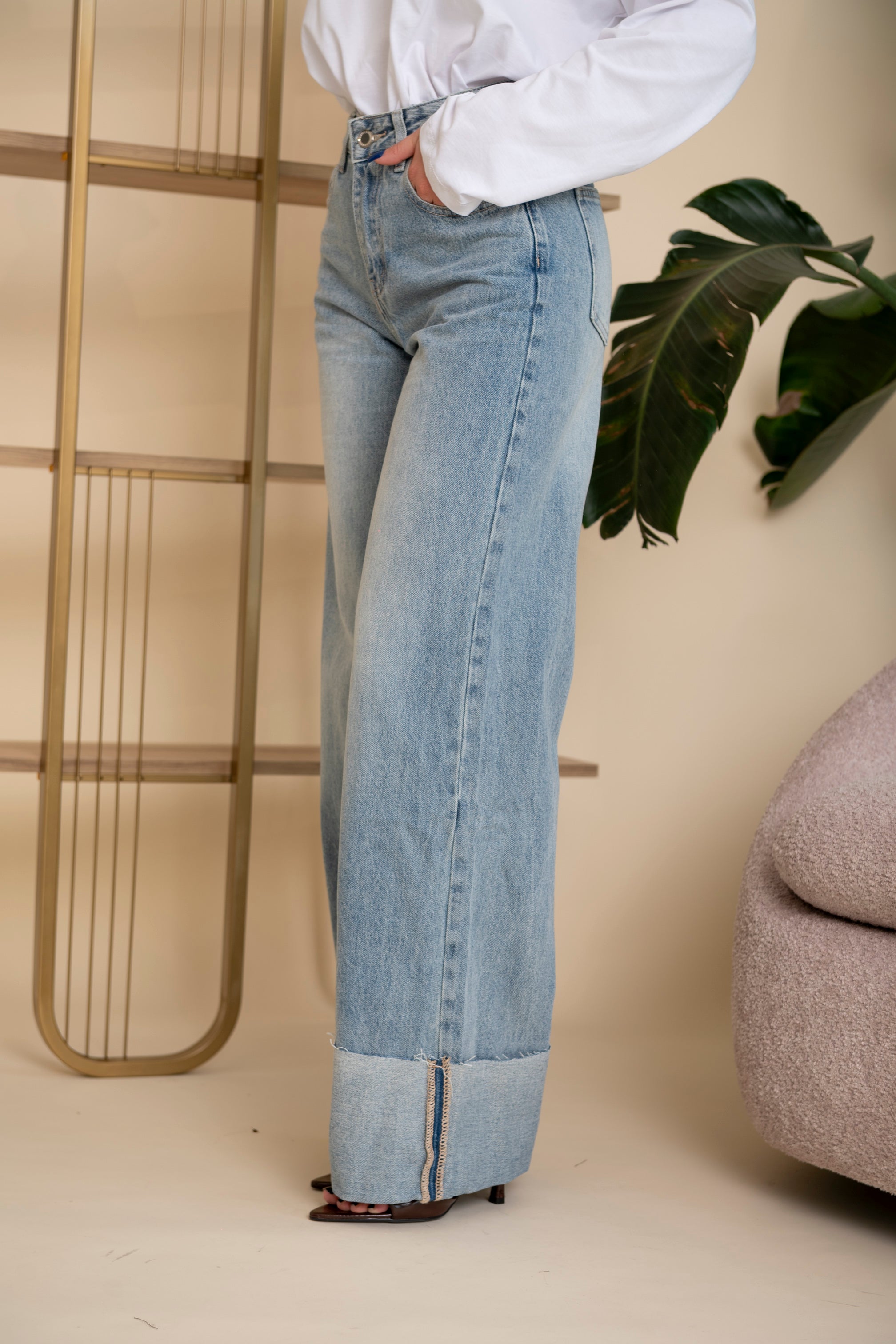 Jeans palazzo con piegone