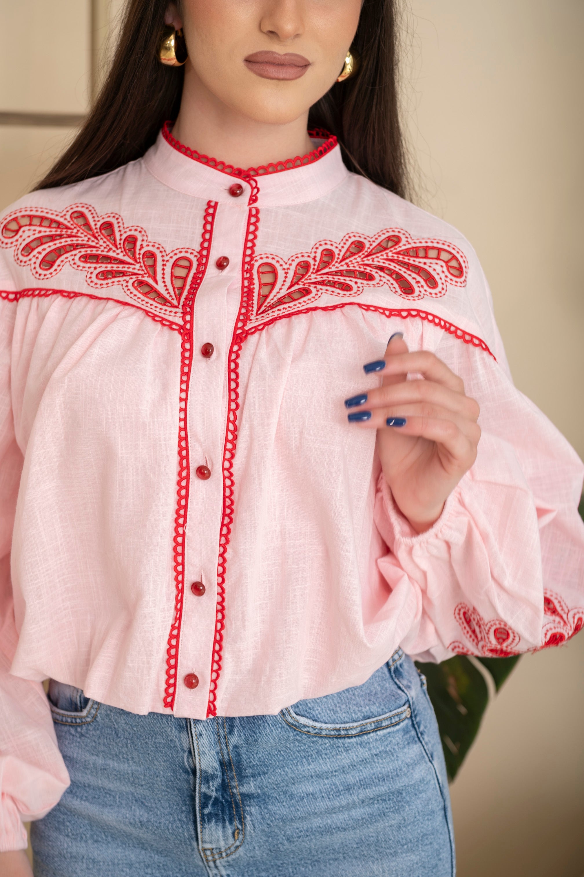 Camicia foglia traforata