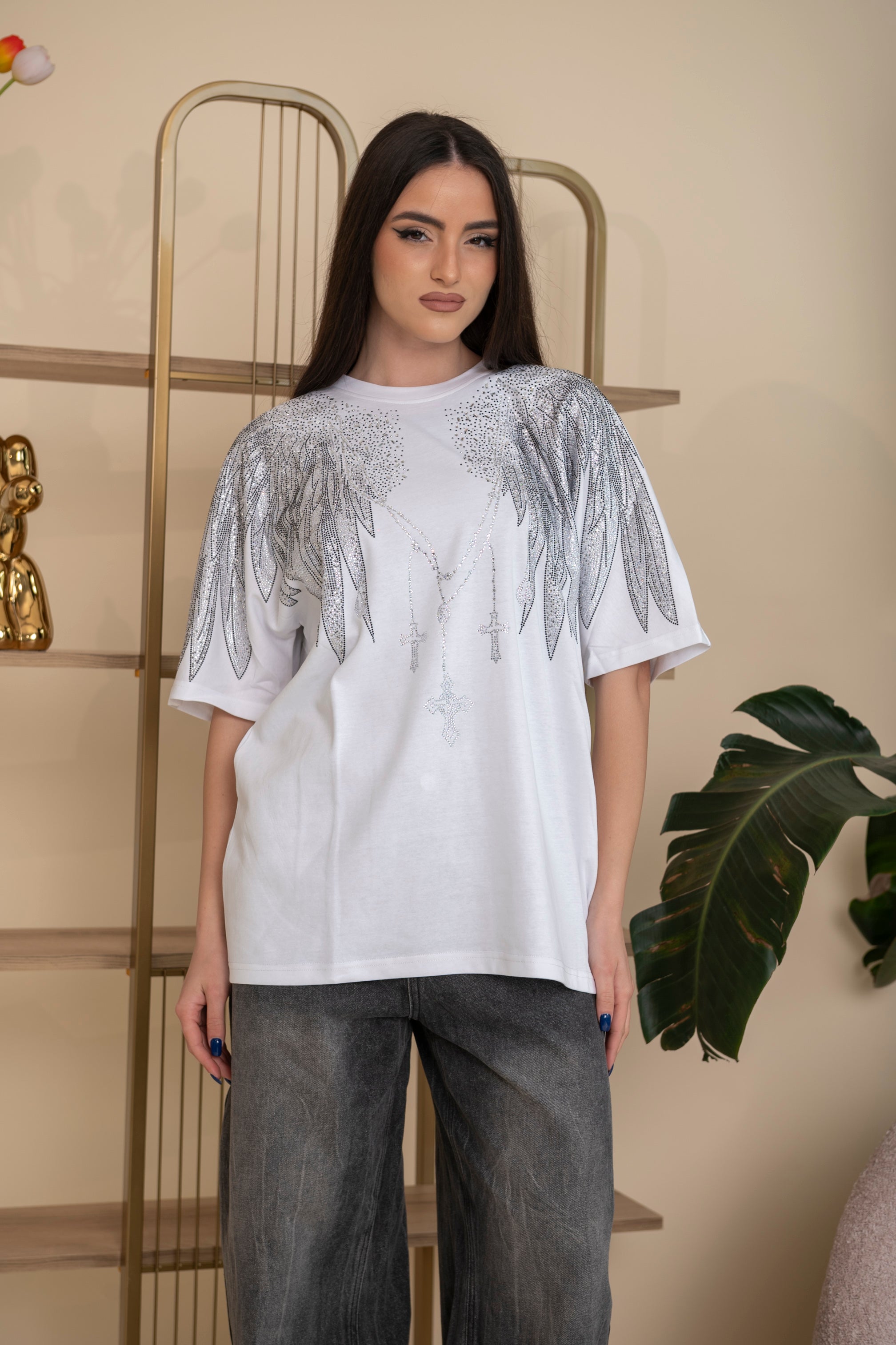T-shirt con ali strass