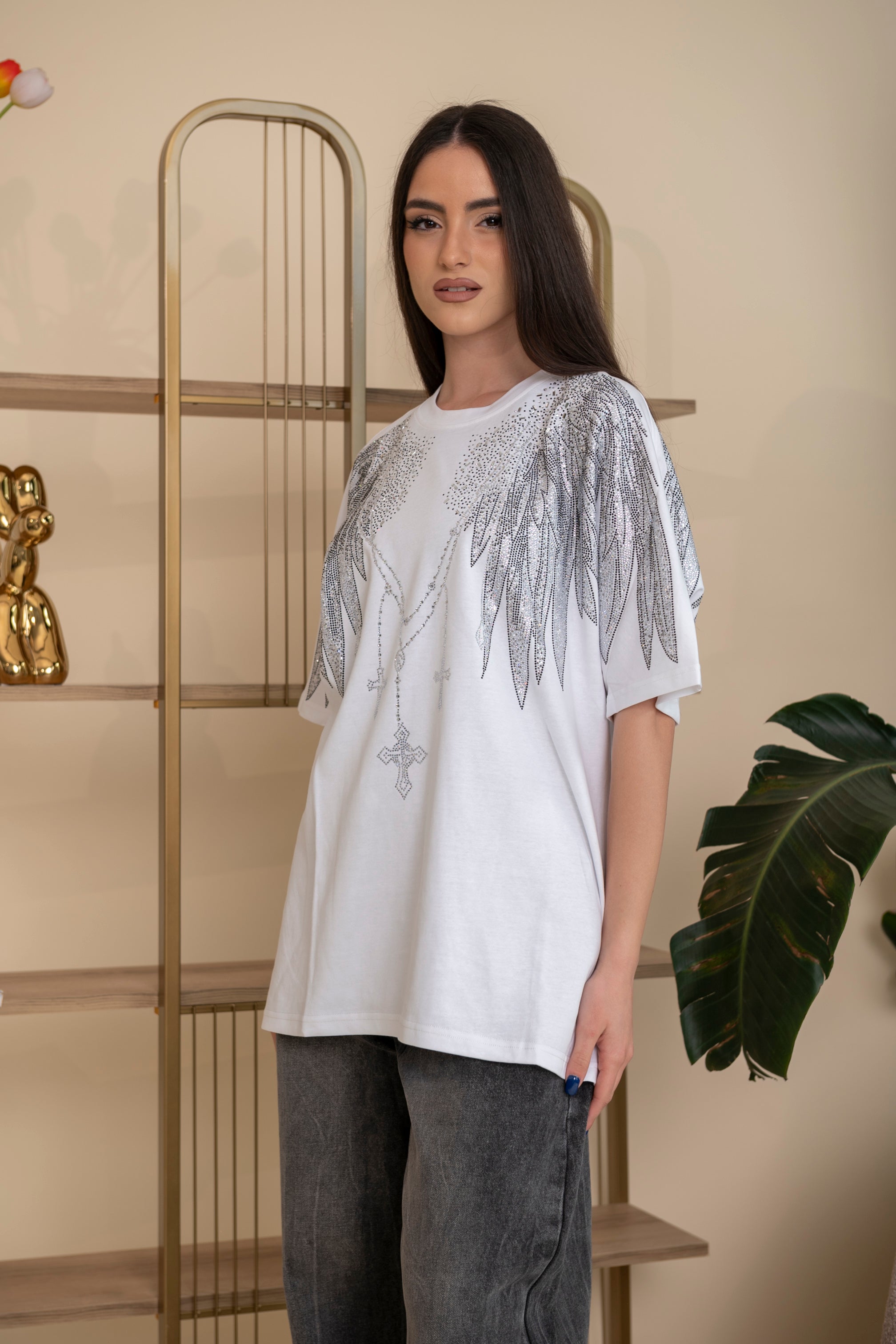 T-shirt con ali strass