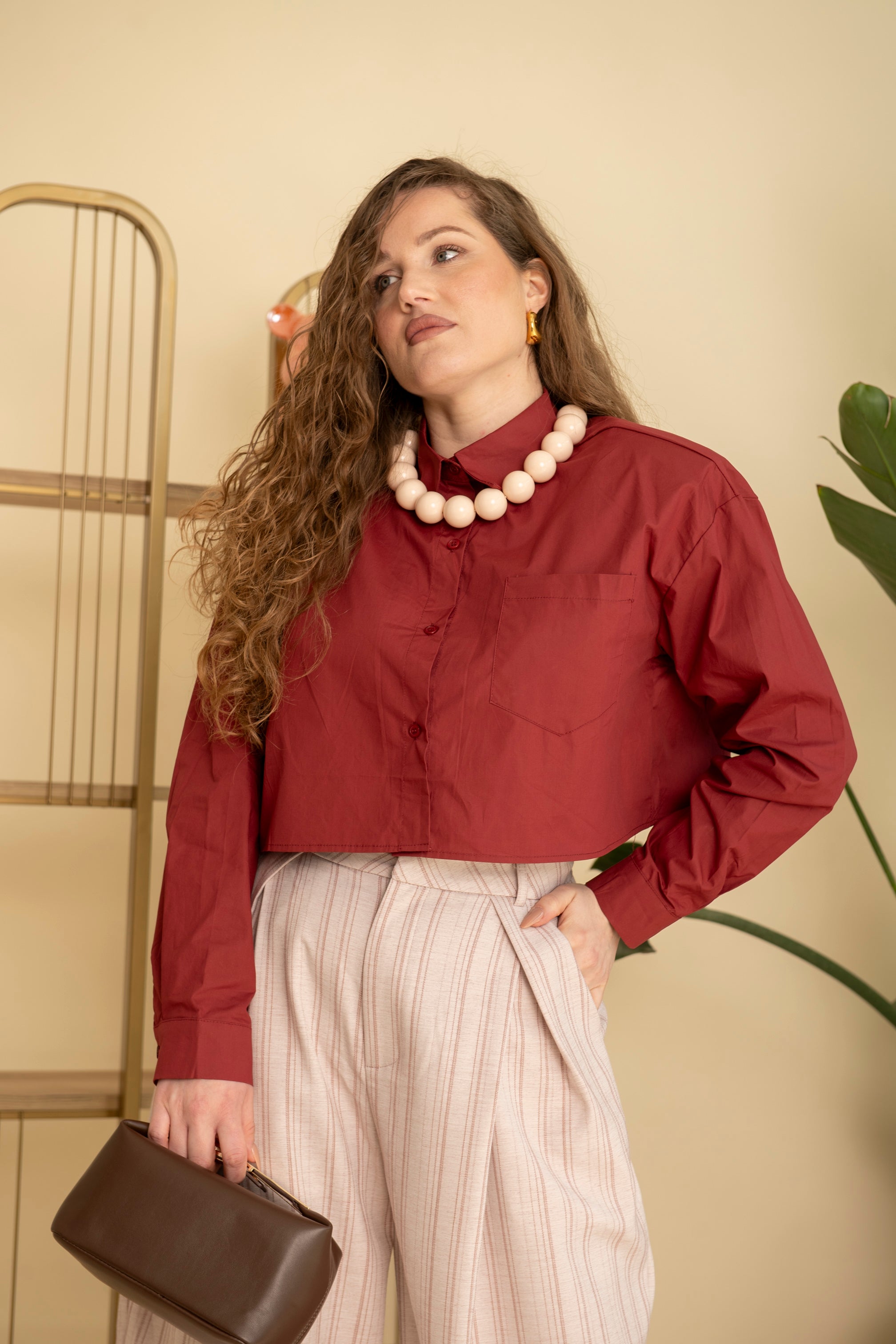 Camicia crop con spalline