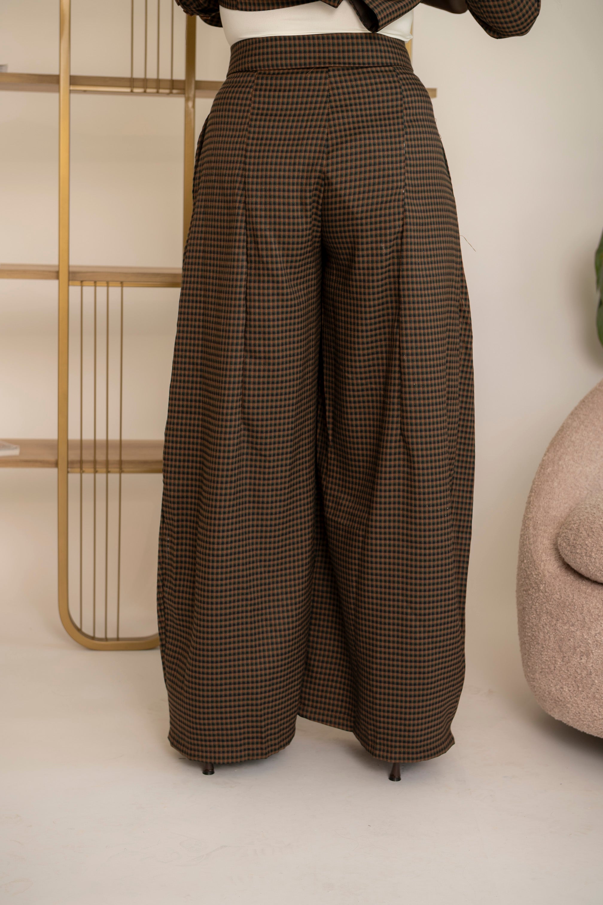 Pantalone con pence brown