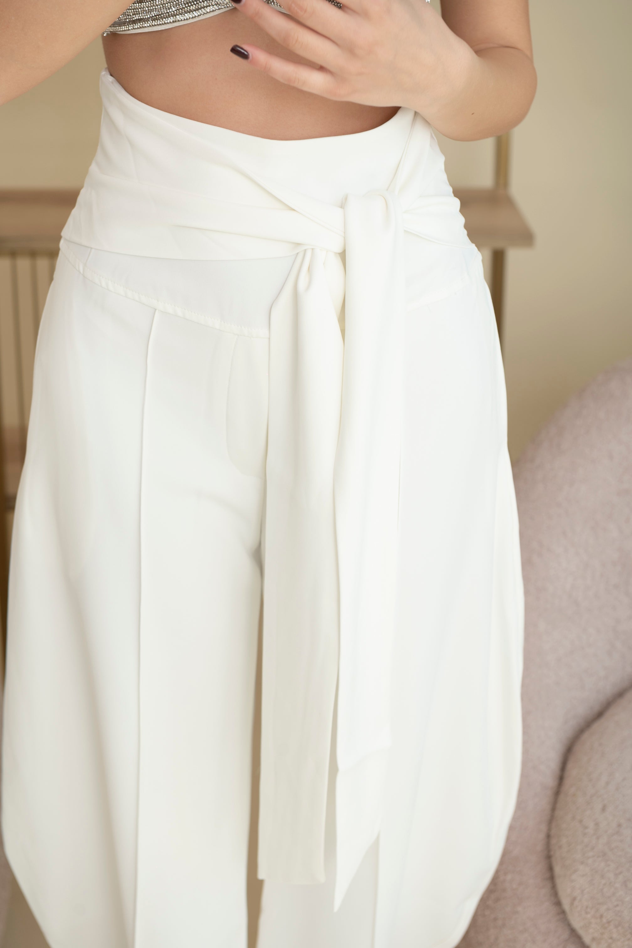 Pantalone ballon con fiocco