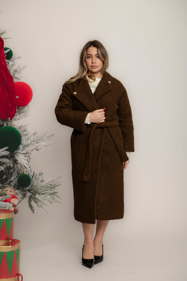 Cappotto boucle con dettaglio gold