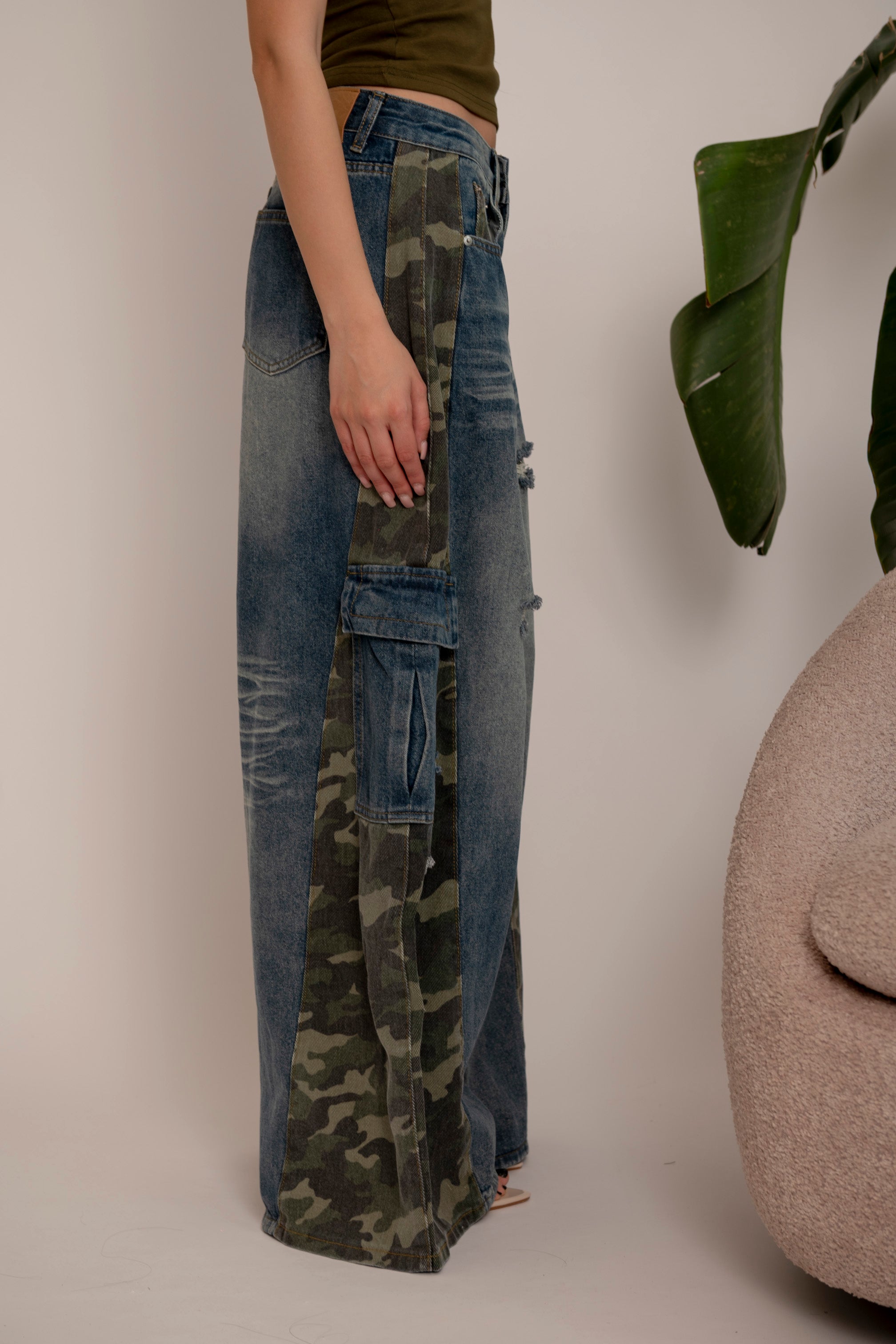 Jeans palazzo mimetico