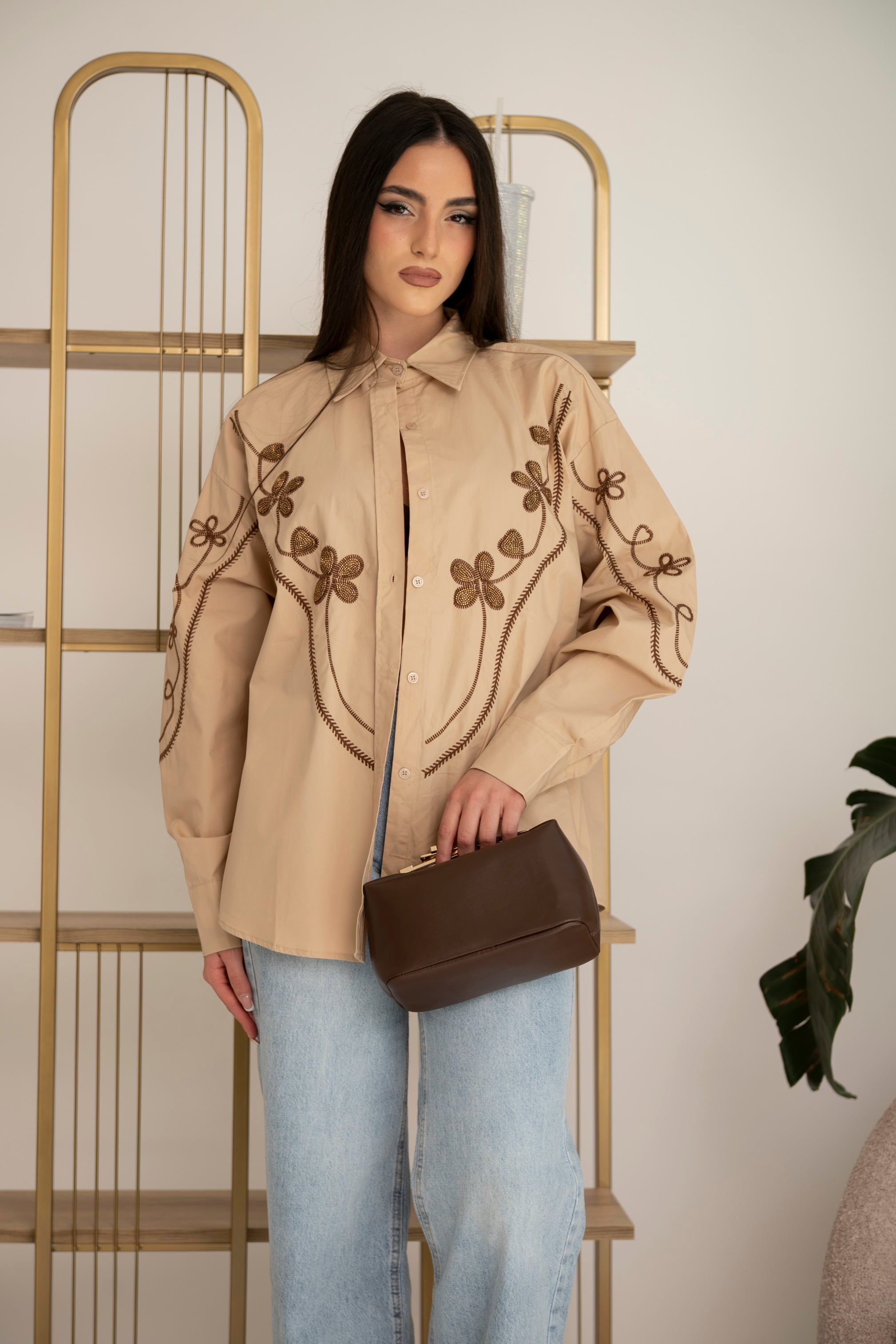 Camicia fiori e perline