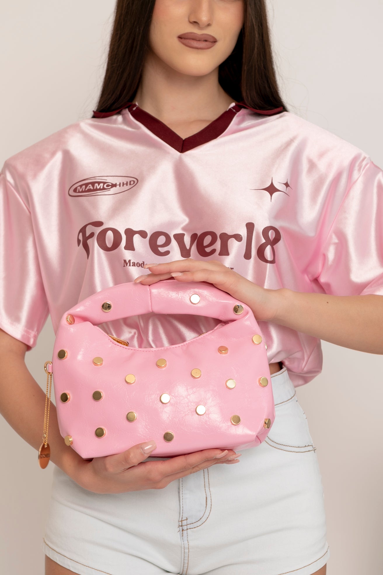 Borsa con borchie